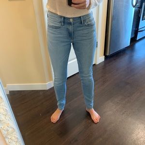 Like new express size 6 jeans